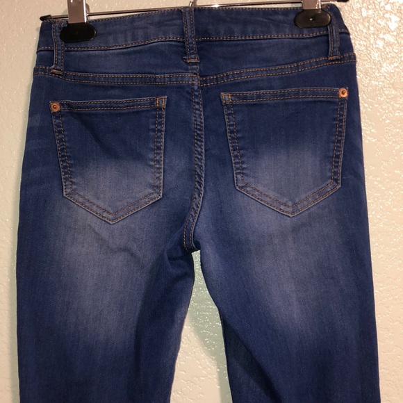 Jeans - Picture 4 of 5